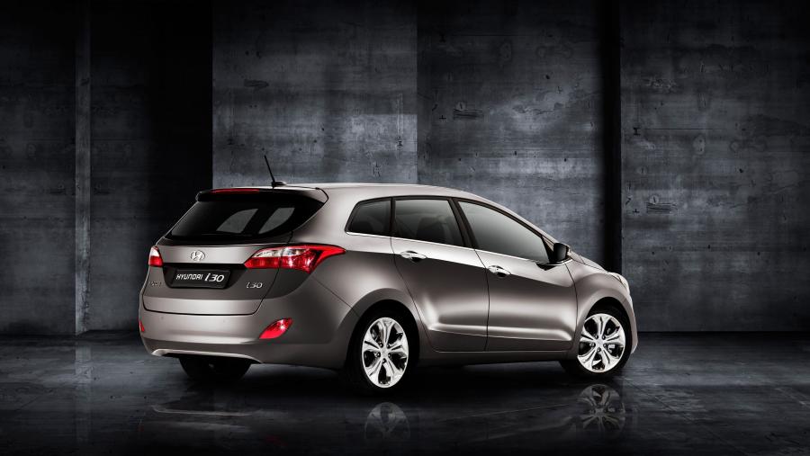  Hyundai i30 Wagon 2013 года  (фото 2 из 3)